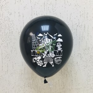 Воздушные шарики с пиратским флагом
