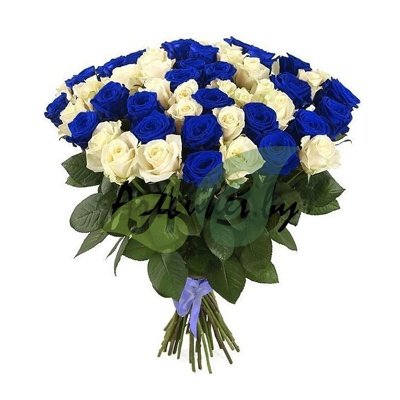 Классный букет из синих белых роз